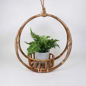 Venda rattan decorativo pendurado plantador, decorativo pendurado de flores, rattan feito à mão