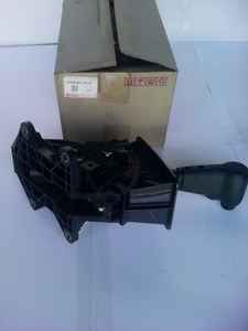 DAIHATSU Gran MAX ชิ้นส่วนรถยนต์ S402PS402V พื้น Assy TR 33550-BZ120-C0 - Product Image 2