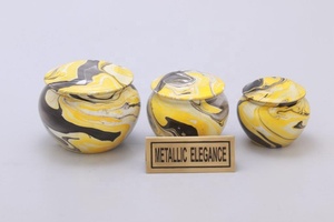 Élégance Métallique : Urne funéraire en métal de style américain pour cendres d'animaux, taille personnalisable, fournitures funéraires en gros/Odyssey - Product Image 6