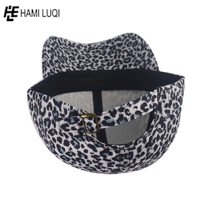 Casquette imprimée léopard sublimation personnalisée, haute qualité, pour sport de plein air et décontracté, unisexe, vente en gros, - Product Image 3