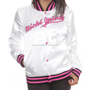 Blouson d'aviateur athlétique en satin noir de style japonais personnalisé OEM pour hommes veste de basket-ball sans logo 100% veste de gymnastique en polyester - Product Image 1