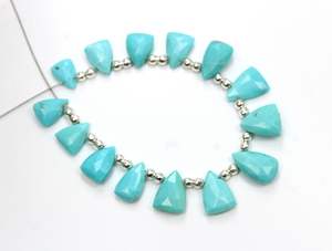 Arizona Naturel Turquoise Facettes Trillion Forme Perles Lisse Bleu Pierres Précieuses Bracelets Fabrication de Bijoux Vendu Lâche Strand - Product Image 3