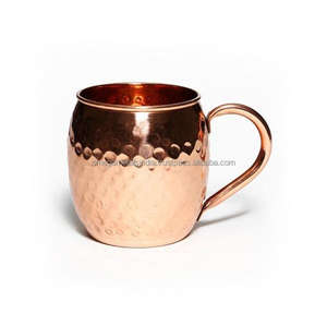 Vente chaude de Moscou Mule Tasses Tasse en cuivre avec poignée en métal pour servir de la bière et avec un design martelé - Product Image 1