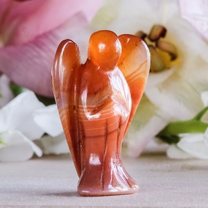 Vente en gros 2 pouces cornaline rouge ange beaux cristaux de guérison naturelle pierre semi-précieuse de meilleure qualité artisanat à vendre - Product Image 2