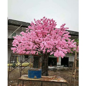 Albero di Ciliegio Artificiale Personalizzato di Alta Qualità, 450cm, Rosa, in Fibra di Vetro e Tessuto, Lussuoso e Realistico per Interni - Product Image 3