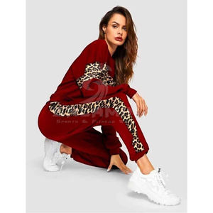 Conjunto de chándal con logotipo personalizado para mujer, chándal Unisex con capucha para correr - Product Image 2