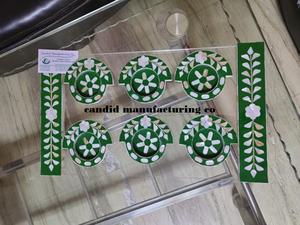 Ensemble de sous-verres en nacre sous-verres en coquillage avec plateau Plateau en acrylique avec poignée en nacre Ensemble de sous-verres en coquillage de luxe - Product Image 2