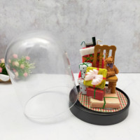 Maison de poupée miniature artisanale asiatique 1/12, accessoires DIY, chaussettes de Noël, paquet cadeau, dôme ours en peluche avec base 94x69mm
