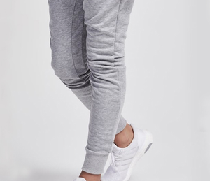 กางเกงจ็อกเกอร์ฮิปฮอปผ้าฟลีซลายพรางสีเทาเฮเธอร์สำหรับผู้หญิง แบรนด์ Hawk Eye Sports ผลิตโดย OEM ขายส่ง พร้อมเชือกผูก - Product Image 4