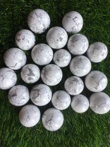 Esfera de cristal de howlita tallada más vendida, bola decorativa de piedras preciosas de meditación Feng Shui para Reiki Healing Love Perfect Souvenir - Product Image 5