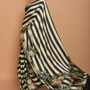 Vêtement de soirée de mariage pour femmes Vêtement en georgette de soie brodée Sari avec chemisier - Product Image 1