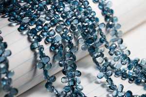 Perles de topaze bleue de Londres naturelle de 3 mm, facettées, en forme de poire, brin, qualité AAA+, certifiées IGI, Vivaaz Gems, fabrication de bijoux - Product Image 4