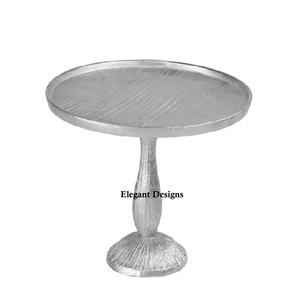 Meilleure vente de support à gâteau vintage fait main de couleur personnalisée dessus de table décoratif en aluminium support à gâteau en gros en métal - Product Image 1