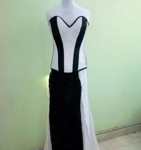 Boned Net Maxi Corset Váy Dài Vừa Vặn Và Bùng Quây Đồ Lót Đám Cưới Với Diamantes Overbust Thép Satin Người Lớn Đen Trắng