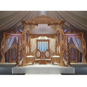 Mandap de Madera para Celebración de Bodas Gujarati en el Reino Unido, Mandap de Madera para Bodas de Ensueño en Leicester, Mandap Aashiqui Perfecto para Bodas en el Reino Unido - Product Image 1