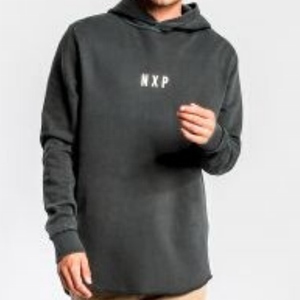 Nuevo gimnasio culturismo larga Sudadera con capucha de los hombres ajustada con bajo redondeado Sudadera con capucha - Product Image 3