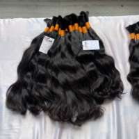 Paquete de cabello ondulado rizado humano camboyano, cabello a granel alineado con cutícula camboyana virgen cruda, paquete de tejido de cabello humano de templo crudo,