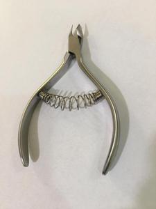 Pinces à cuticules professionnelles en acier inoxydable Pinces à ongles à double action en acier inoxydable à ressort de 5mm - Product Image 4