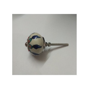 Boutons de placard en céramique moderne, crème, tirettes, cloches de canterberry, armoires décoratives, tiroirs, meubles, tiroir - Product Image 1