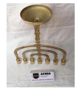 2109 nuevo clásico árabe de vela o titular con 7 Armas grabado en relieve en latón puro - Product Image 5