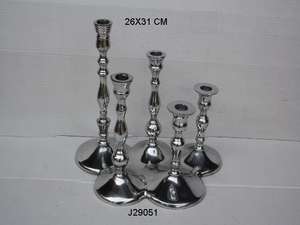 Porte-bougie poli miroir pour trois bougies, fabriqué en aluminium moulé, décoration d'intérieur, porte-bougie de Noël, porte-bougie festif - Product Image 3