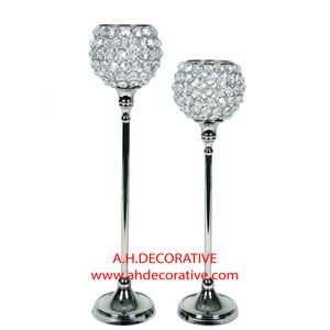 Bougeoir suspendu décoratif pour la maison de Noël à vendre Porte votif perlé en cristal fait main - Product Image 5