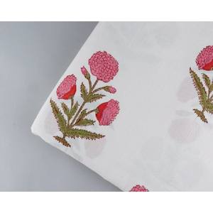 Tela acolchada de 100% algodón para costura, pañuelos decorativos florales, blancos y rosas, por yarda, para correr - Product Image 2