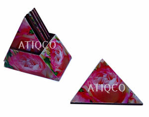 Ensemble de sous-verres en bois avec imprimés peints en forme de cœur bleu élégant Tapis et tampons élégants pour la cuisine - Product Image 3