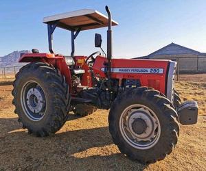 Tracteur d'usine de 120 CV avec climatisation en cabine à vendre - Product Image 2