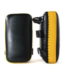 Eventail de mise au point pour hommes et femmes, tapis de boxe personnalisé de haute qualité et durable, mitaines de mise au point du Pakistan et meilleur prix - Product Image 4