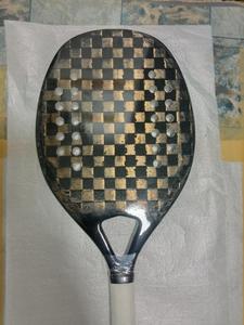 Raquettes de beach tennis sur mesure, raquette de padel en fibre de carbone et de verre, face de 20 mm, poids de 320-340 g, longueur de 50 cm, logos et couleurs personnalisés - Product Image 6