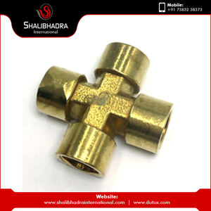 การหล่อทองเหลืองสี่ทางสำหรับผู้ชายมีขนาดที่กำหนดเอง - Product Image 2