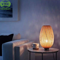 Lampe de table et de sol en bambou du Vietnam avec abat-jour en forme de tambour, commande tactile moderne pour chambre à coucher avec base d'ampoule E14/E26