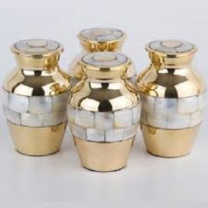 Elegant Quality Crafted with a Great Precision Keepsake <b>Mini</b> Cremation <b>Urn</b> <b>for</b> Human <b>Ashes</b> - Set of 4 - With Case and 4 Pouches - Product Image 2