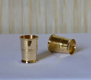 Coupe à Julep en Laiton de Luxe Moderne de Style Campagne, Design Fantaisie, Vente Chaude, Idéale pour les Bars, les Fêtes et les Mariages - Product Image 1