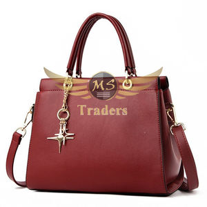 Sacs à main en cuir PU de haute qualité pour femmes de créateur de luxe Sacs à main et pochettes à la mode pour femmes vente en gros - Product Image 4