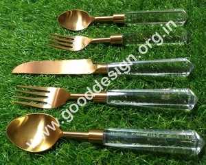 ชุดเครื่องใช้บนโต๊ะอาหาร5ชิ้นทำจากสเตนเลส304พร้อมด้ามจับตัดเพชรทำจากอะคริลิกใสสำหรับงานแต่งงานสุดหรูปี2022 - Product Image 4