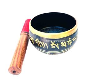 Cuenco tibetano de latón hecho a mano por Nirmala Handicrafts con diseño de Buda meditando, para meditación y mejorar la concentración - Product Image 4