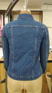 Veste bomber en denim unie pour homme en gros, vêtements de mode blancs et bleus, rembourrage en coton, tissage tissé, respirant, caractéristique hivernale - Product Image 2