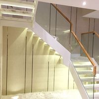 DAIYA granit escalier étape avec la balustrade de verre trempé