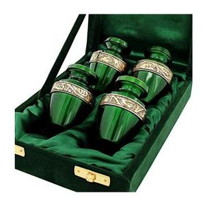 Urnas de metal de cremación doradas siempre verdes El mejor diseño para funeral Precio al por mayor para almacenamiento de cenizas - Product Image 1
