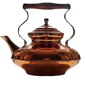 Hervidor de cobre vintage con mango de madera, perfecto para servir té en la cocina del hogar y en el restaurante - Product Image 1