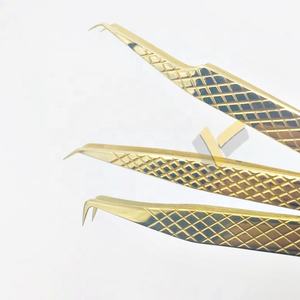 แหนบปลายแหลมขนตาปลอมทำจากสเตนเลสแบบญี่ปุ่นคุณภาพสูงด้ามจับเพชรปรับแต่งโลโก้ได้ตามต้องการ - Product Image 5