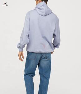 Sudadera con capucha extragrande inspirada en la vendimia para hombre con diseño liso con bordado de logotipo personalizado - Product Image 4