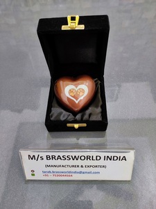 Purple Paw Hearts Aluminum Pet Cremation Urn Metal Heart Keepsake <b>Funeral</b> <b>Supplies</b> Brassworld India - Product Image 5