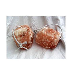 Hunthouse — bloc de sel himayen de forme naturelle, matériel organique pour le betail, nourriture de bétail, corde suspendue - Product Image 4