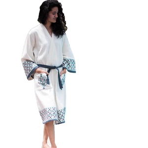 Wholesale 100% Quick-Drying Cotton Spa Bath Robes Unisex Fancy Fashion Velour Bathrobe for Hotels - Product Image 6