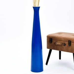 Florero Moderno de Metal Azul, Alto, Hecho a Mano, Decorativo - Product Image 1