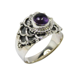 แหวนเงินสเตอร์ลิง925ตลอดกาลทำด้วยมือพลอยอเมทิสต์สีม่วงธรรมชาติเพชรมรกตเจียระไนแบบมรกตสำหรับงานแต่งงาน - Product Image 1