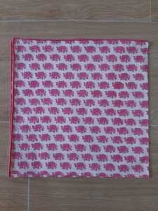 Serviettes en tissu de coton de haute qualité avec impression en bloc et bordure brodée, mouchoir festonné, accessoires de table à manger - Product Image 2